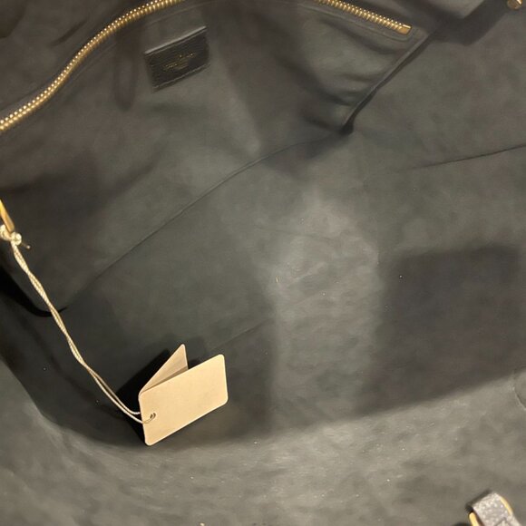 Louis Vuitton NWT Neverfull MM Empreinte Monogram Giant Black Beige (JB1299) - Picture 8 of 8